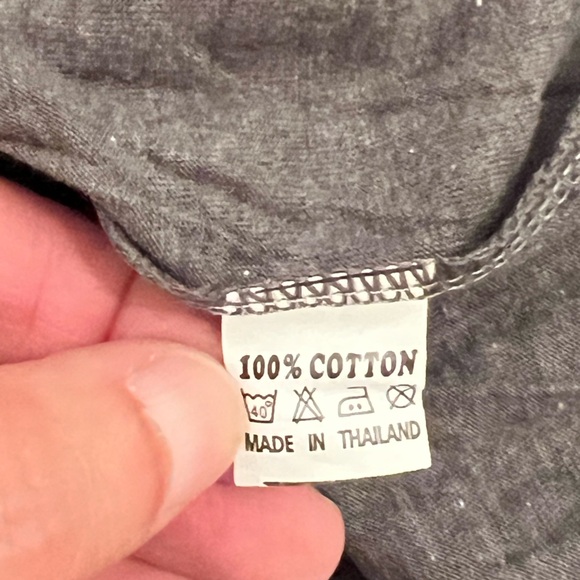 NWT Babu Long Sleeve Hooded Lightweight Yoga   Shirt with Peace Symbol | Size L - Picture 6 of 10